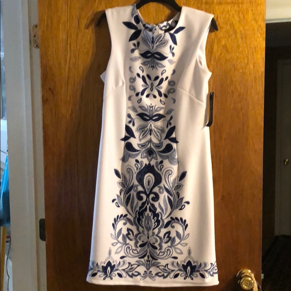 Women dress